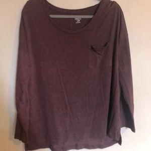 Gently worn old navy long sleeve tshirt